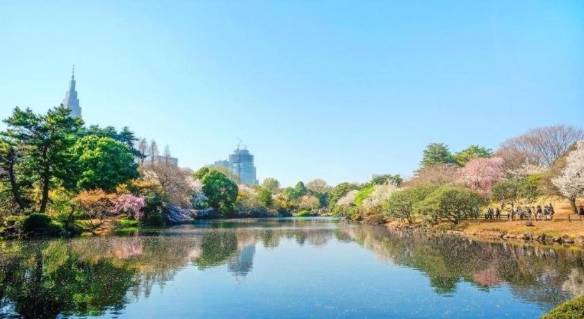 Ikebukuro Royal Higashiguchi Tokyo